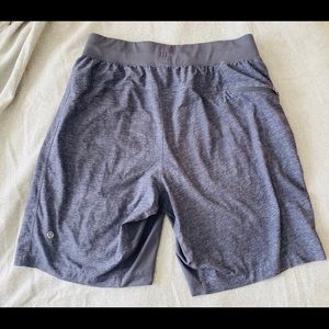 Lululemon T.H.E 9” liner-less short